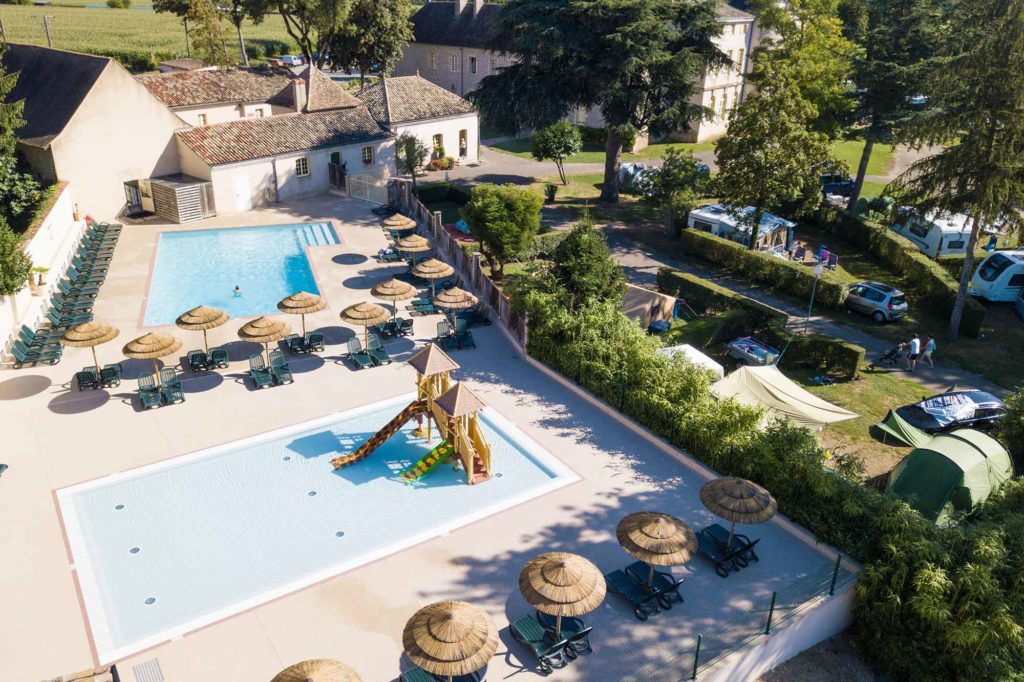 Campîng en Bourgogne avec piscine chauffée